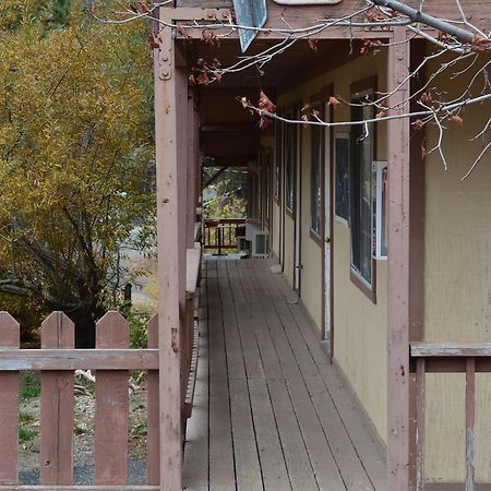 Deep Creek Motel Running Springs Luaran gambar
