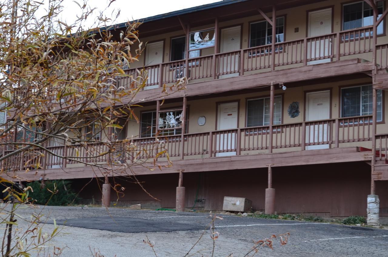 Deep Creek Motel Running Springs Luaran gambar